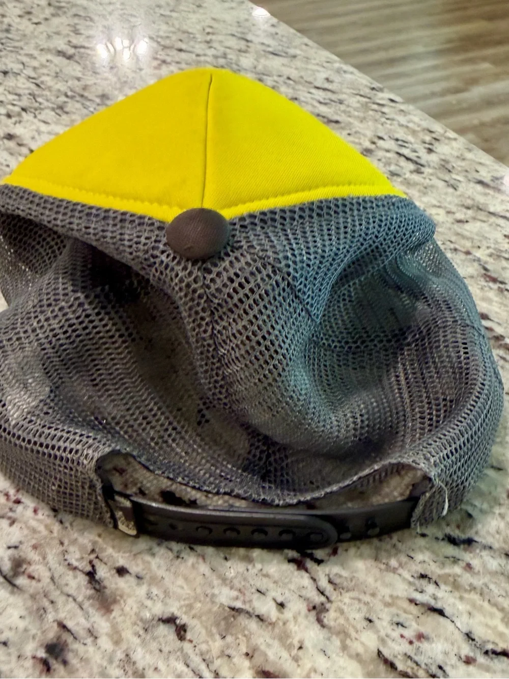 The North Face Cross Stitch Trucker Hat Cap Snapback One Size Yellow Gray